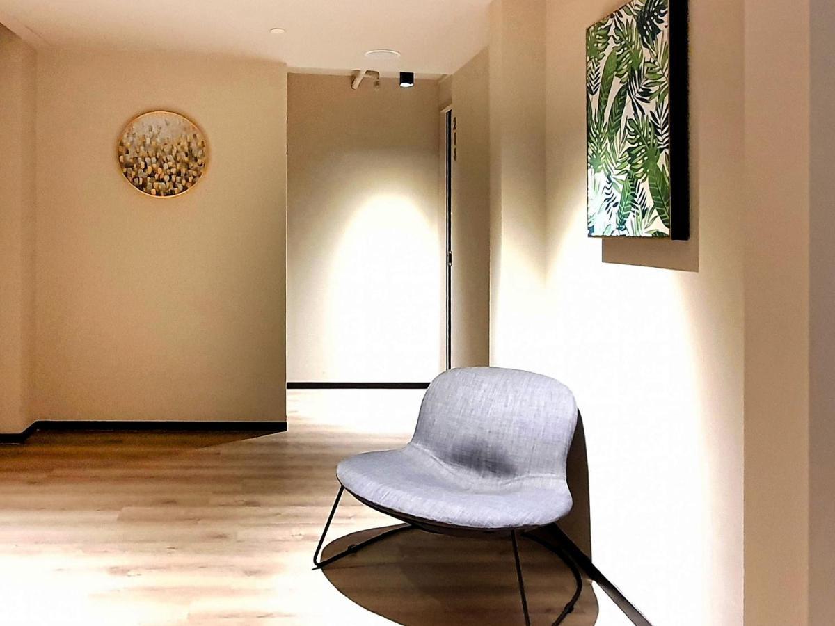 St Signature Jalan Besar, Dayuse, 5 Hours, 10Am-3Pm Сингапур Екстериор снимка